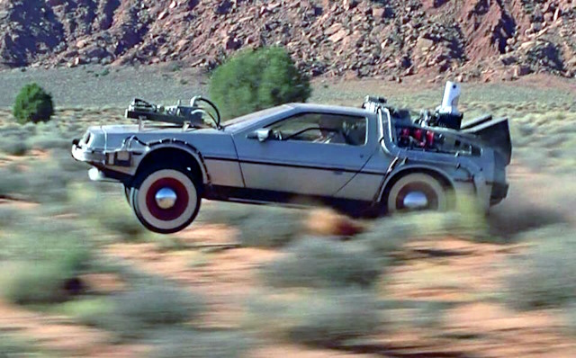 I am being DeLorean, push the pedal !